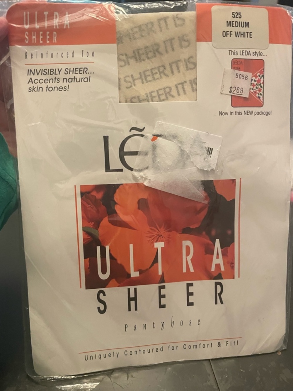 Leda Ultra Sheer Pantyhose off white medium invisible sheer vintage